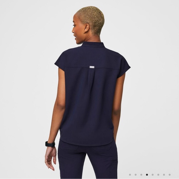 Figs Rafaela oversized scrub top, navy xxl - Picture 3 of 4